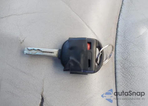 2005 Lexus Rx 330 from USA, damaged, VIN 2T2HA31U05C061926